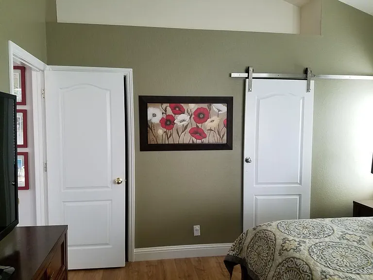 Master Bedroom with Ensuite bathroom