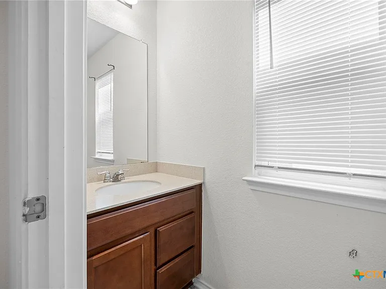 14212 James Buchanan St — Photo 5