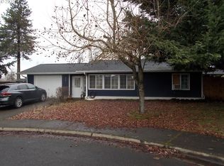 267 35th Ct, Springfield, OR 97478