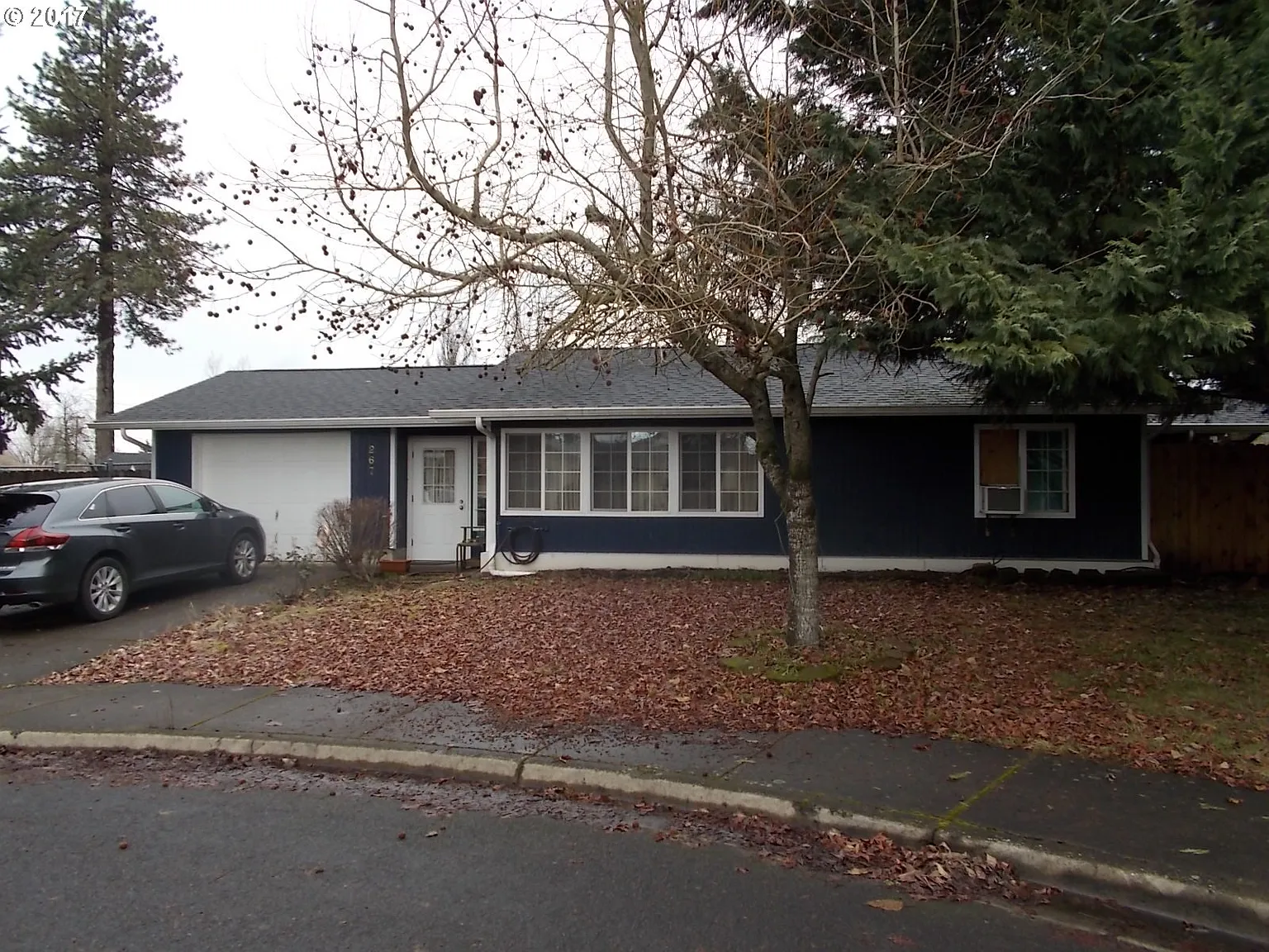 267 35th Ct photo 1