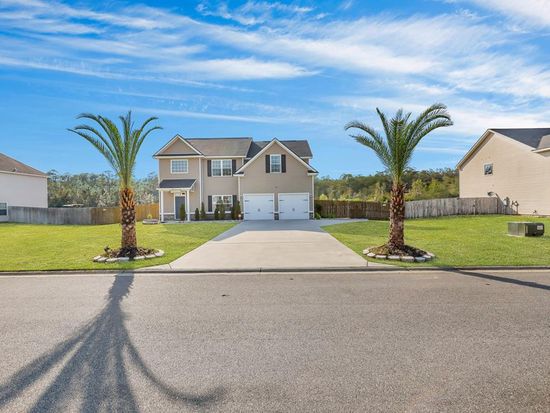 157 Huntington Dr NE, Ludowici, GA 31316