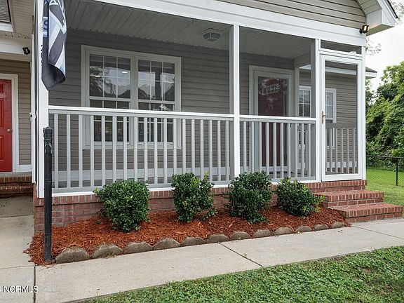 4th image of 209 N Boddie Street