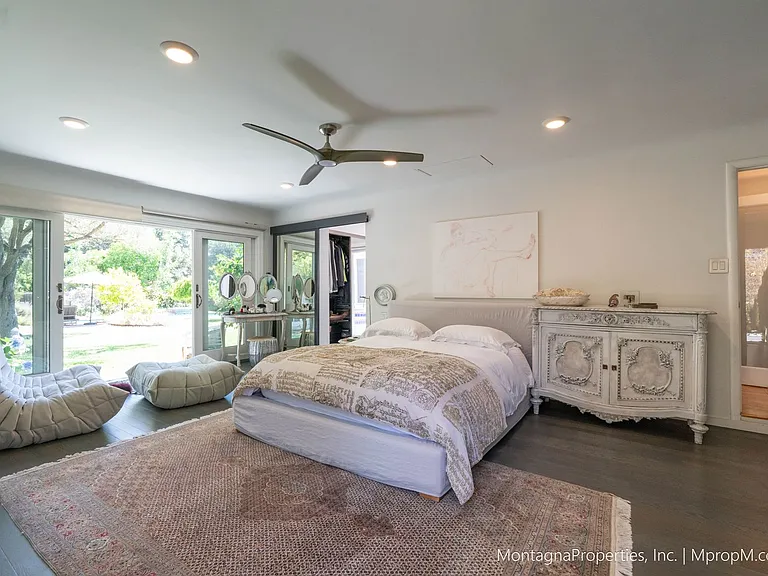 16911 Kennedy Rd — Photo 23