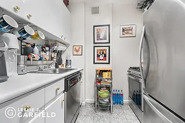 Rented by Leslie J. Garfield