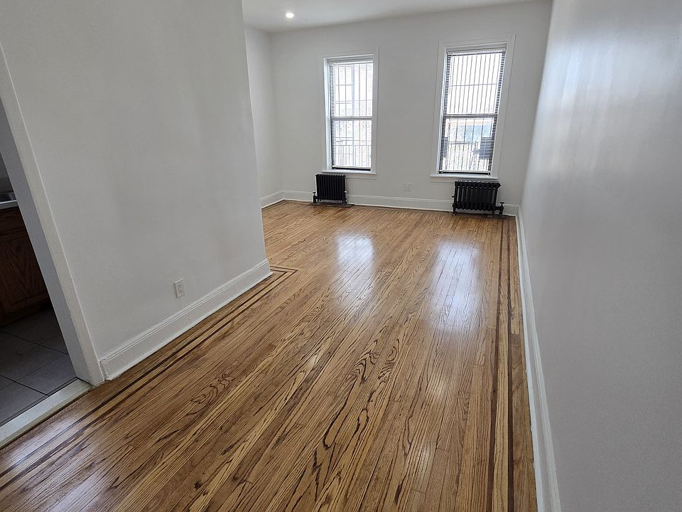 1st image of 1163 Saint Johns Pl #4