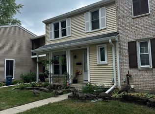 7649 Manchester Mnr, Hanover Park, IL 60133