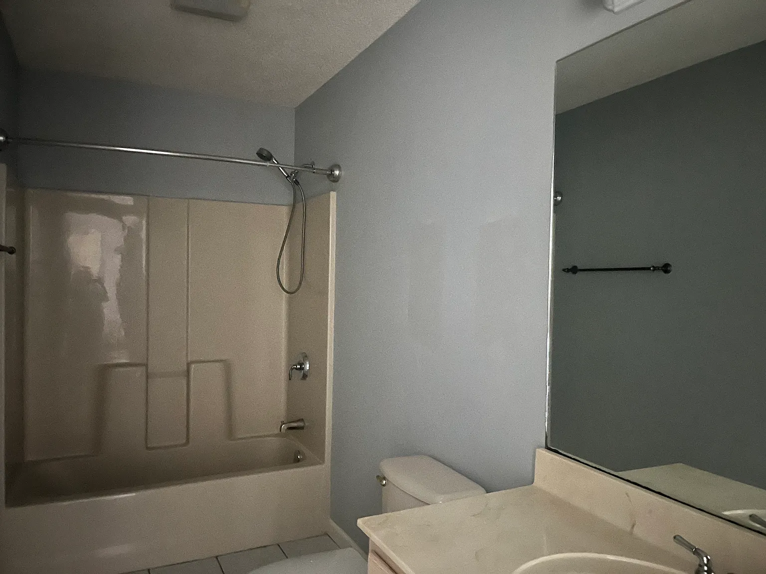 290 Shenandoah Dr — Photo 3