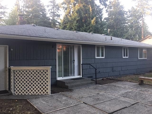 2nd image of 5920 177th St SW