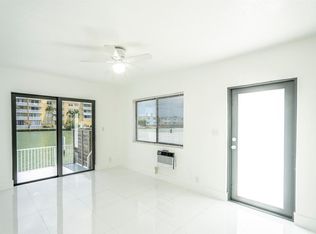7935 Crespi Blvd UNIT 4-7925R, Miami Beach, FL 33141