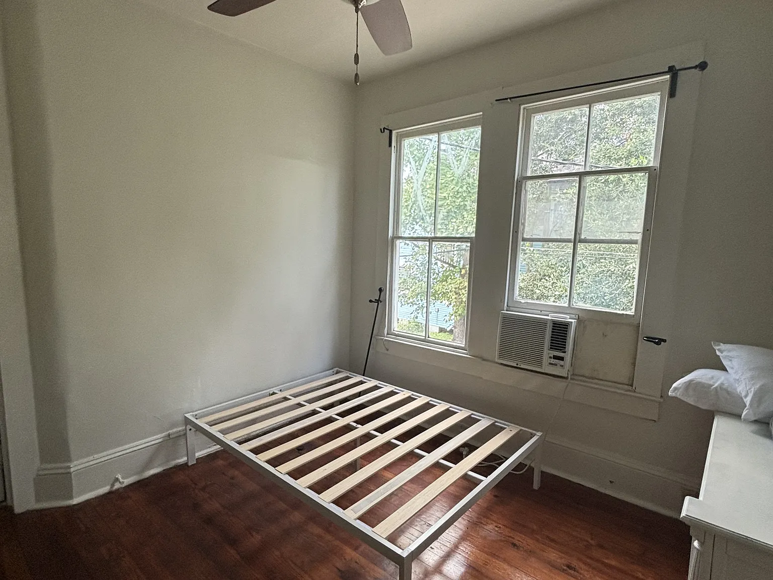 7824 Oak Street - 1 — Photo 2