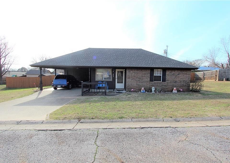 1st image of 1219 Northwoods Dr