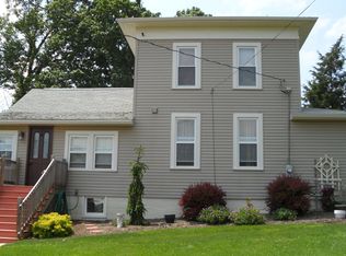 6828 Ridge Rd SW, Fresno, OH 43824