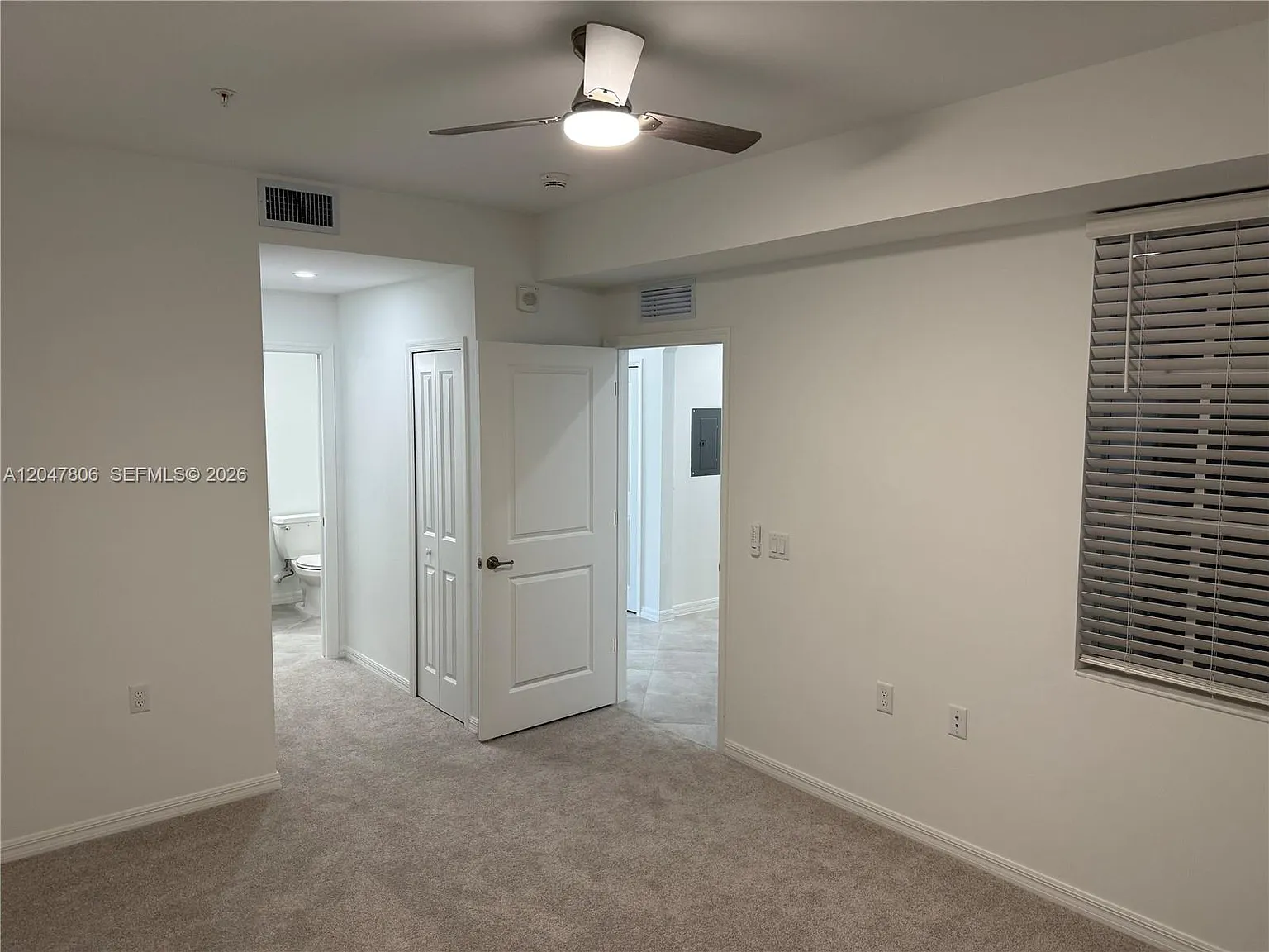 2 bed, 2.0 bath, 1154 sqft, $1,950 — Photo 3