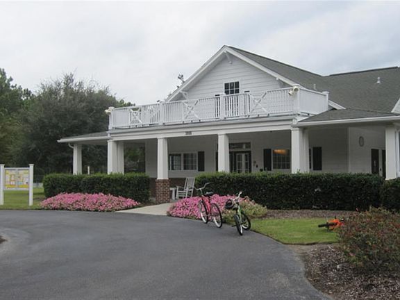 4th image of 3943 Pepperberry Ln.