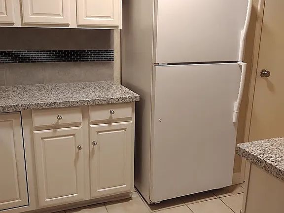 3rd image of 4131 Arthur Ln