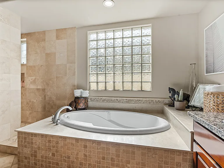 56738 Palms Dr — Photo 20