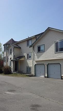2nd image of 840 N Siony Ln APT C