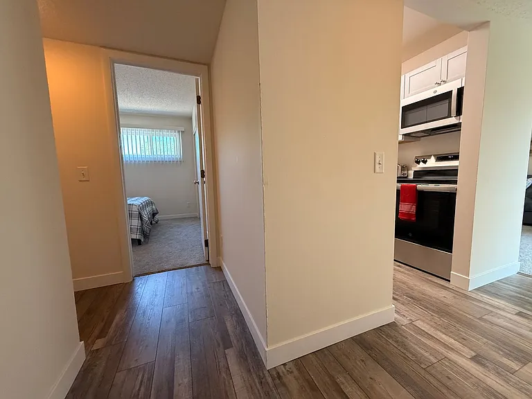 Wingra West Apartments — Photo 14