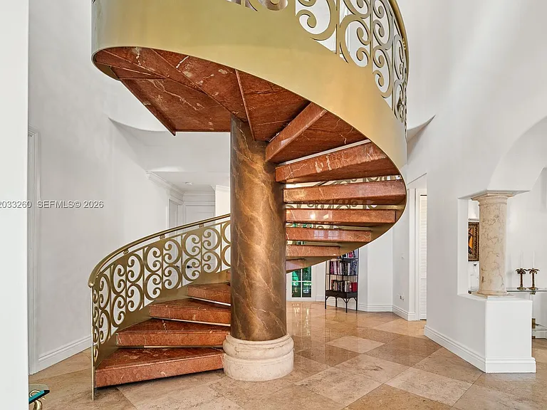 1224 Almeria Ave — Photo 25