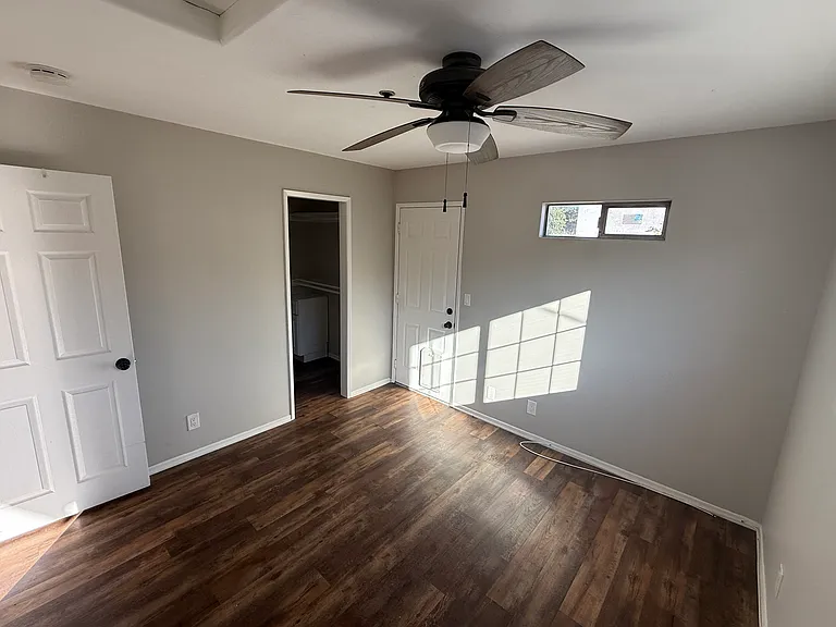 3225 Montrose Ave #A — Photo 15