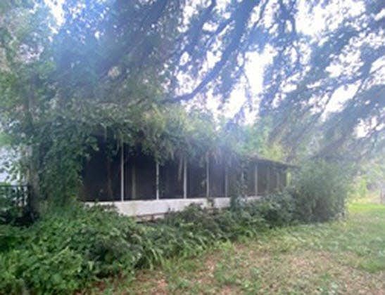 1st image of 3743 Autumn Palm Dr