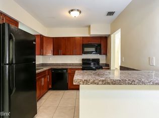 871 Wyoming Ave, Fort Lauderdale, FL 33312