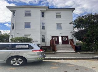 18 Walnut St, Brockton, MA 02301