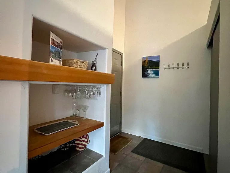 3320 Columbine Dr — Photo 4