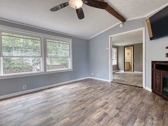 4th image of 32 Circle Road