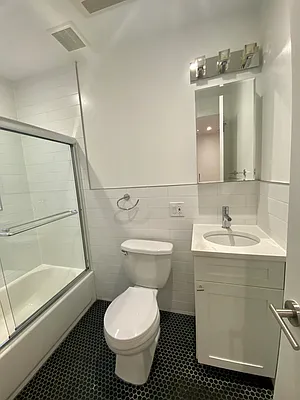 Rented by Vertical Real Estate LLC | media 10