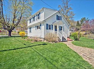 313 Willard Ave, South Kingstown, RI 02879