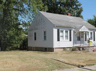 1110 W Walkup Ave, Carbondale, IL 62901