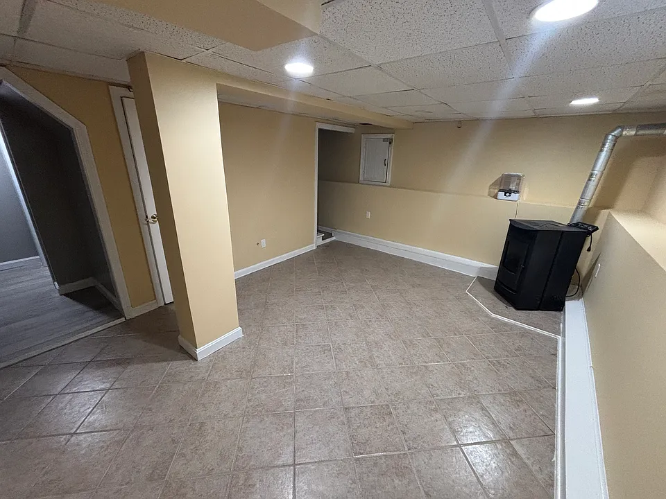 13-15 Emma St #1