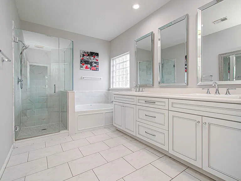 3631 Sunset Meadows Dr — Photo 32