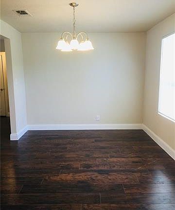 5th image of 8529 Sussex Ct