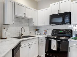 Galleria Village, Charlotte, NC 28270