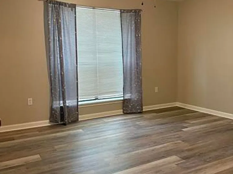 13431 Briargrove Ave — Photo 12