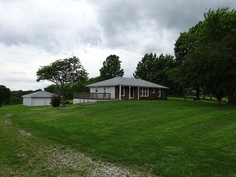 2nd image of 25021 Ridge Rd