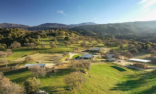 1st image of 46565 Dry Creek Dr