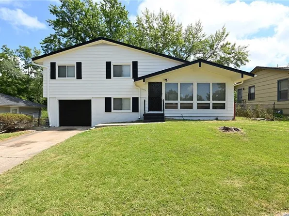 5255 Spruce Ave, Kansas City, MO 64130