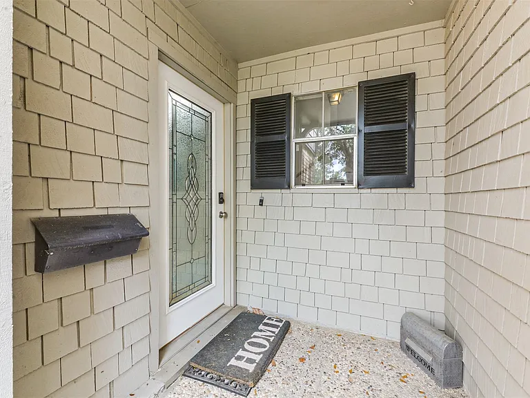 14111 Misty Meadow Ln — Photo 4
