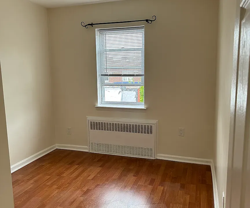 114 Avenue N #1