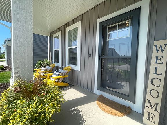 2nd image of 9109 Village Station Ct