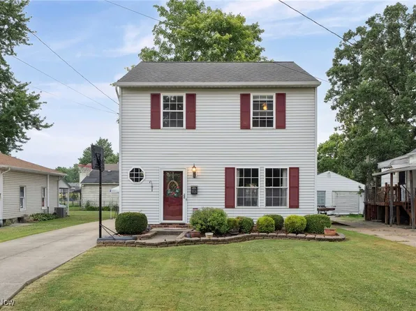 918 E 349th St, Eastlake, OH 44095