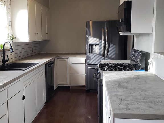 5th image of 1601 Burkedale Dr