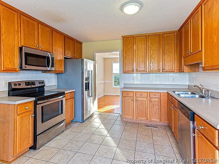 1901 Ellie Ave — Photo 11