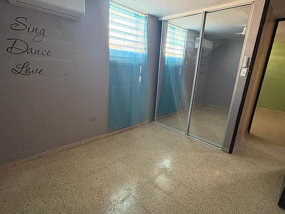 5th image of 623 Calle Liatriz Urb Girasol D28