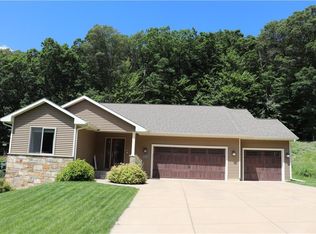 4208 Bennington Ct, Eau Claire, WI 54703