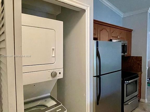 4th image of 10650 SW 157th Ct APT 306