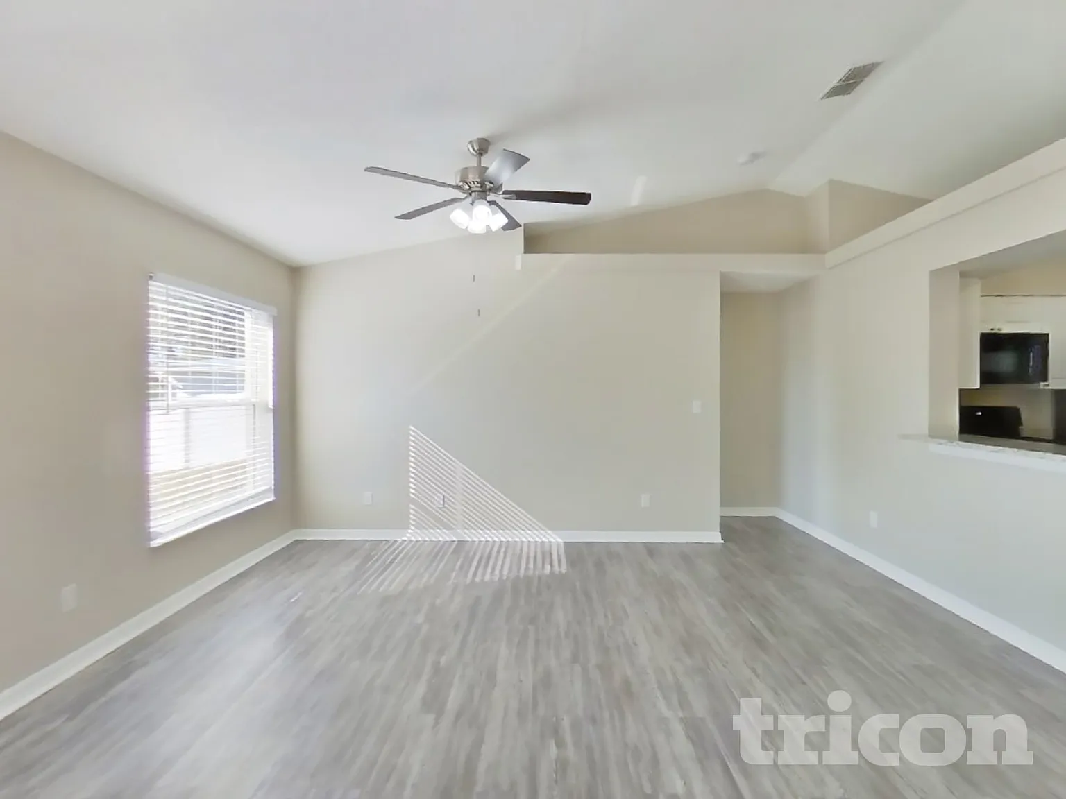 15201 Margaux Drive Clermont FL — Photo 2
